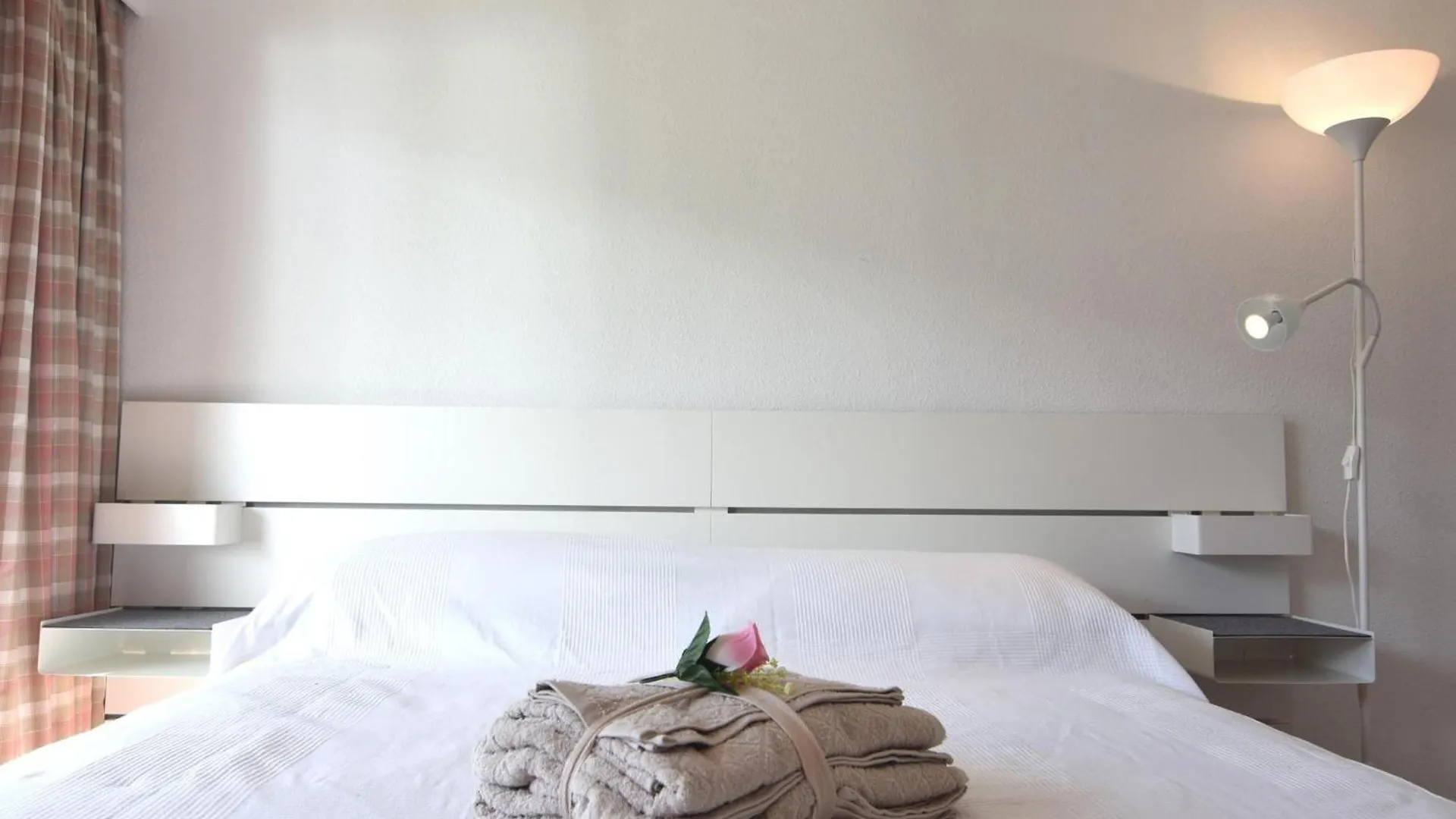 Apartament Estudio Renovado A 50M De La Playa En Roses - Es-204-77